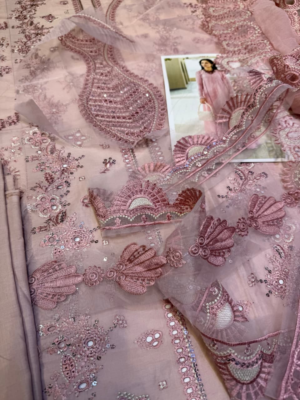 QALAMQAR ZOE FK-10 3pc Unstitched