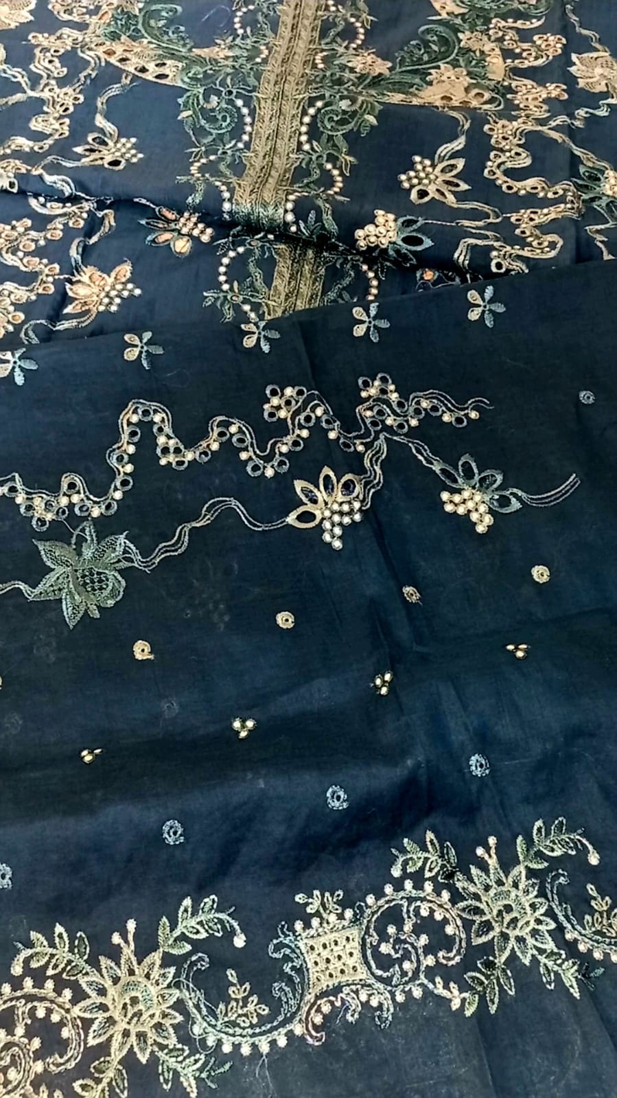 QALAMKAR TULIP LM-10 3pc Unstitched